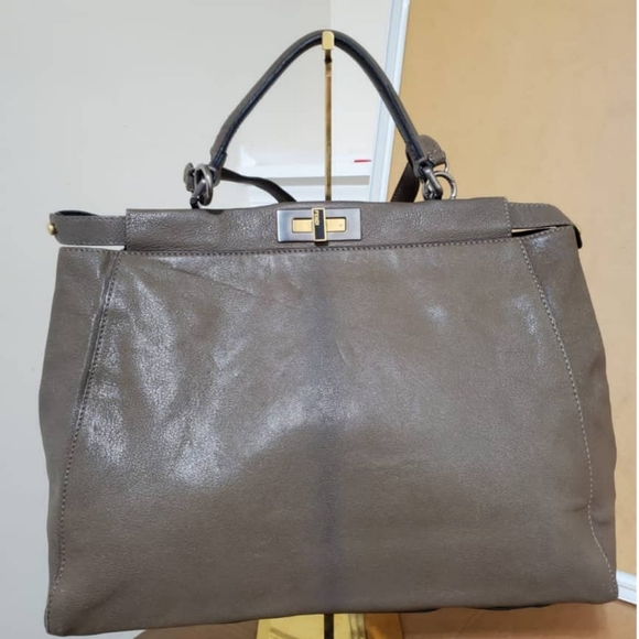 Authentic FENDI Goatskin Zucca Large Peekaboo Iconic Satchel Bag - Picture 11 of 12